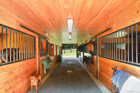 48 Davids Way Bedford Hills NY 10507