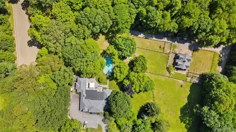 48 Davids Way Bedford Hills NY 10507