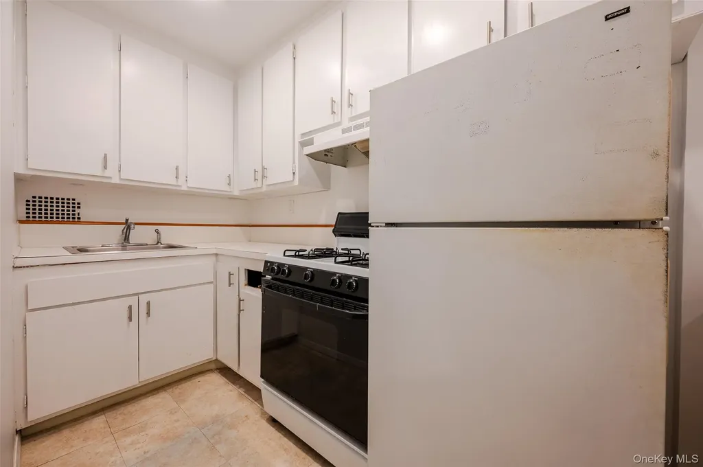 410 E Broadway E Long Beach NY 11561