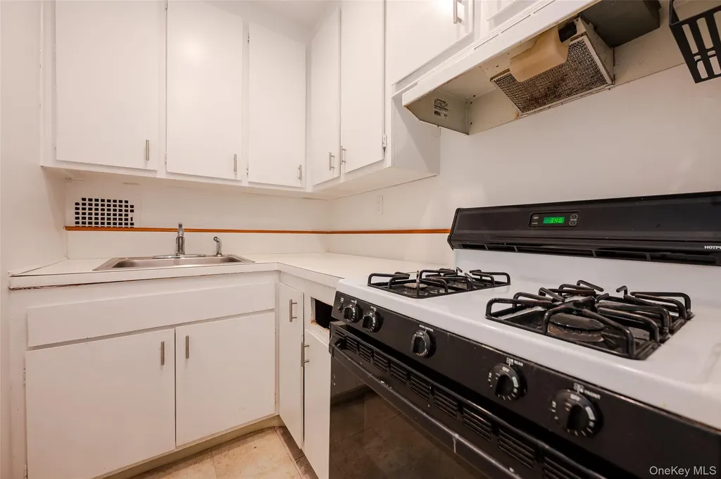 410 E Broadway E Long Beach NY 11561