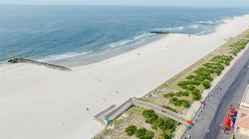 410 E Broadway E Long Beach NY 11561
