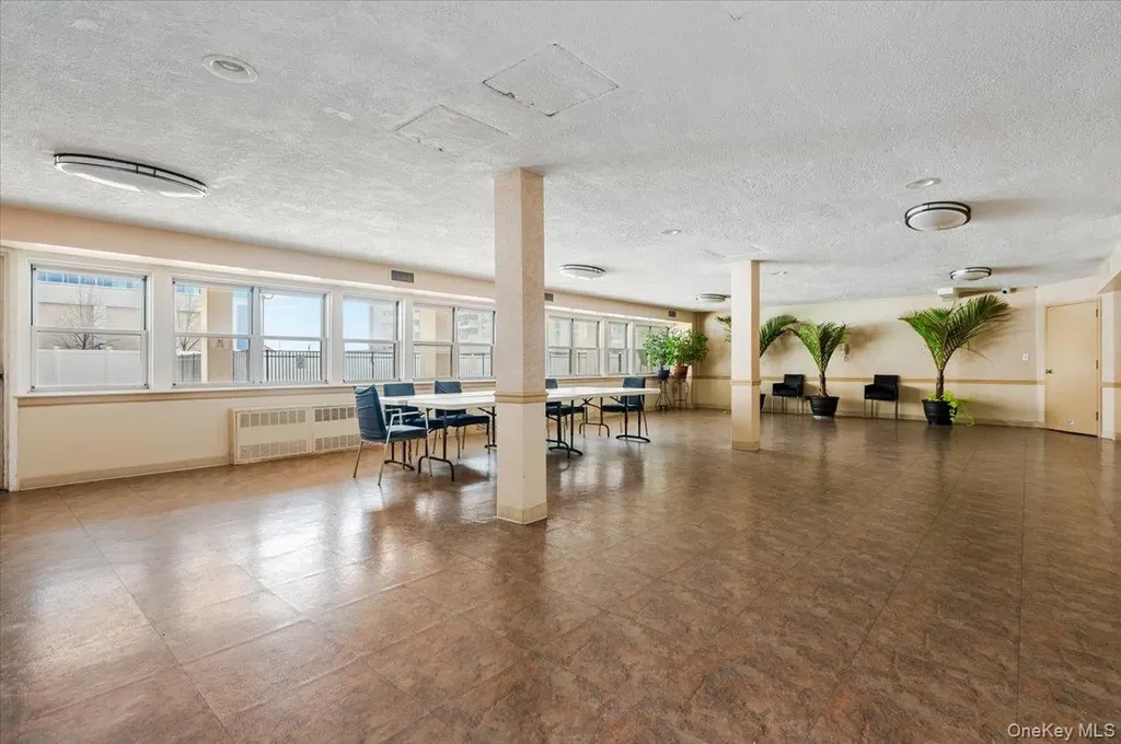 410 E Broadway E Long Beach NY 11561