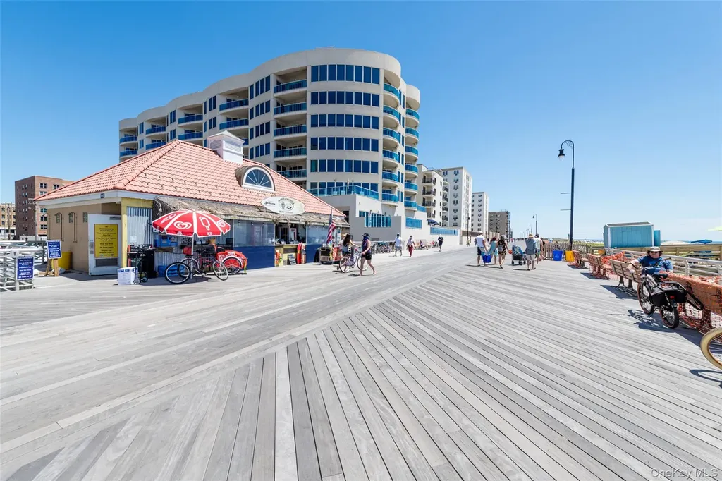410 E Broadway E Long Beach NY 11561