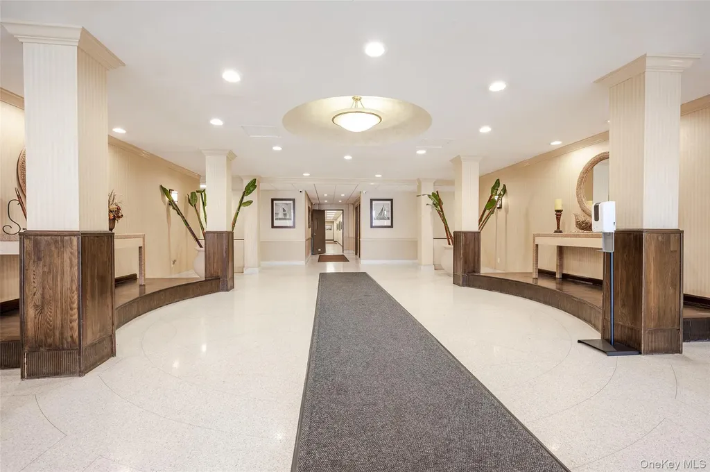 410 E Broadway E Long Beach NY 11561