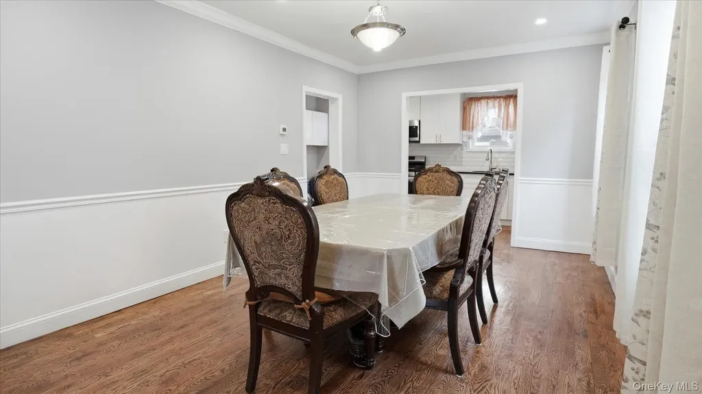 56 Northumberland Lynbrook NY 11563