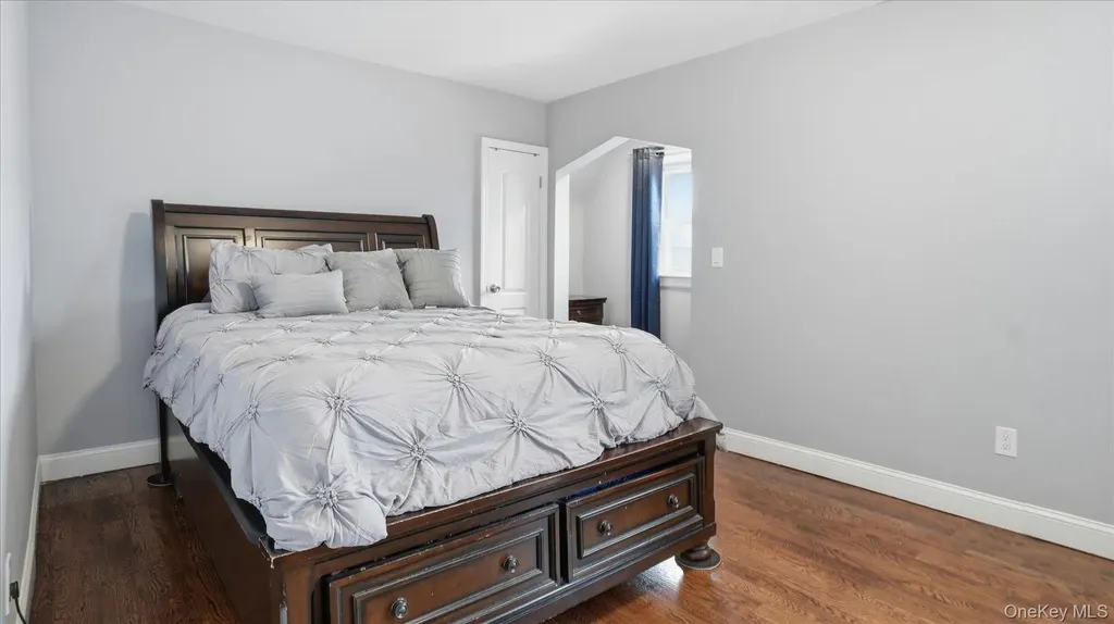 56 Northumberland Lynbrook NY 11563