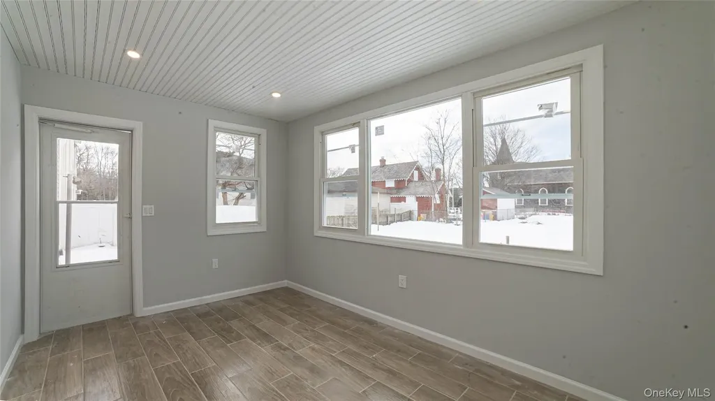 7 Amherst Place Massapequa NY 11758
