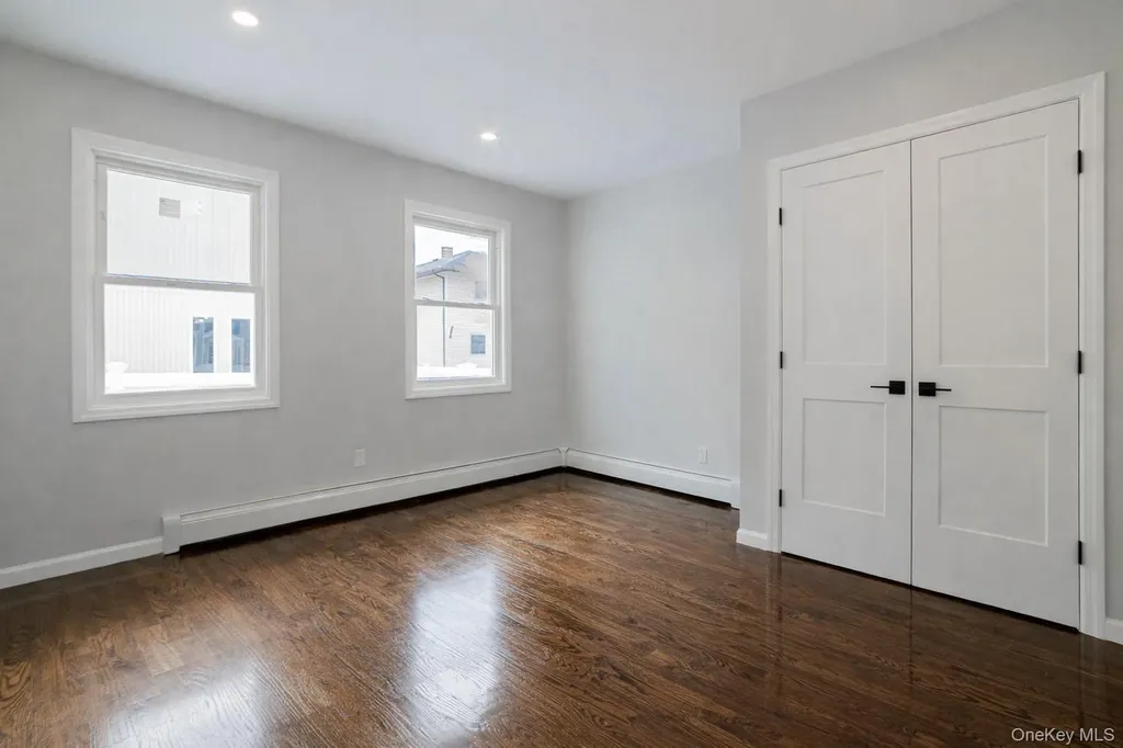 7 Amherst Place Massapequa NY 11758