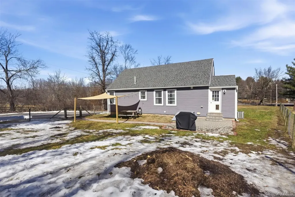 2151 State Route 52 Pine Bush NY 12566