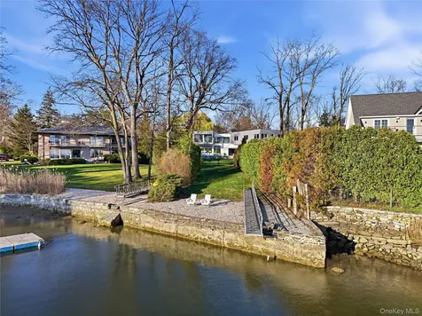 840 Pirates Cove Mamaroneck NY 10543