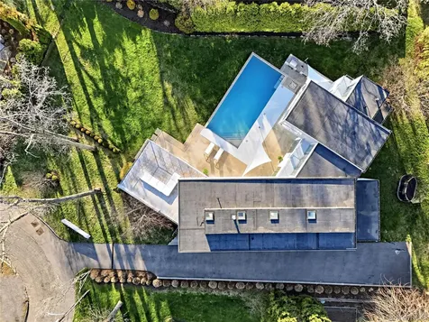 840 Pirates Cove Mamaroneck NY 10543
