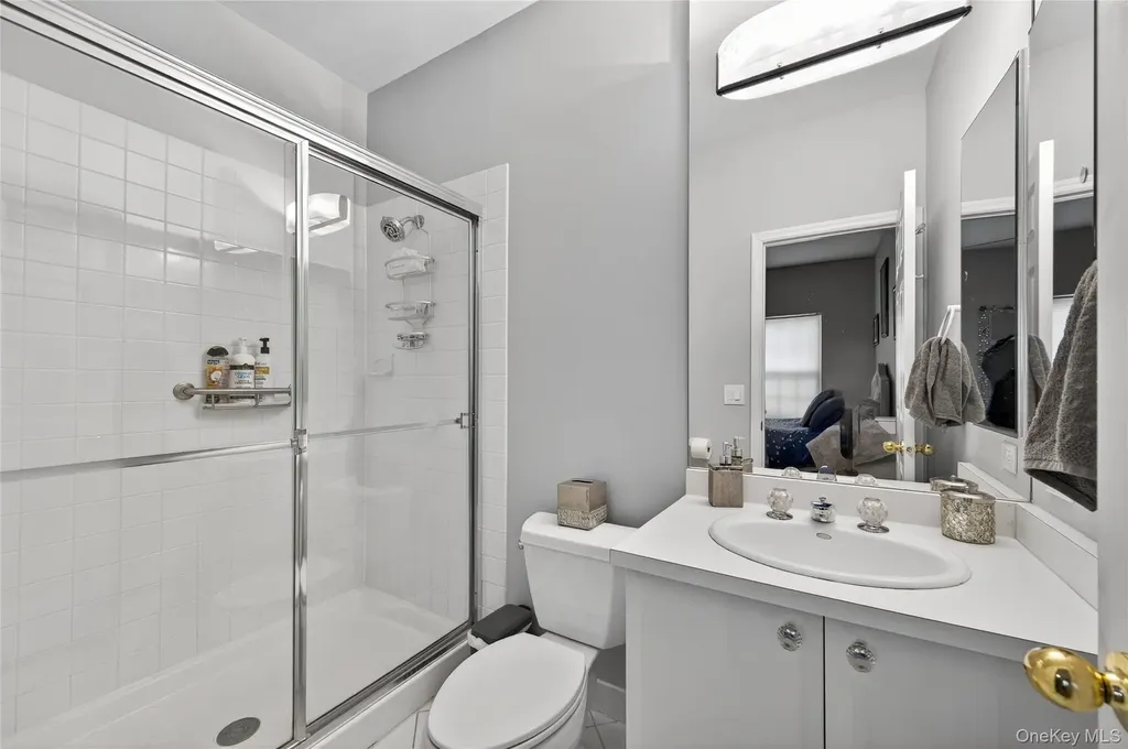 66 Sagamore Drive Plainview NY 11803