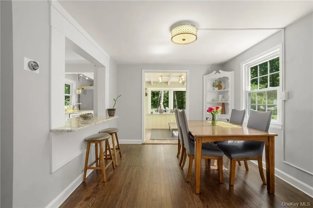 64 Pine Cliff Road Chappaqua NY 10514