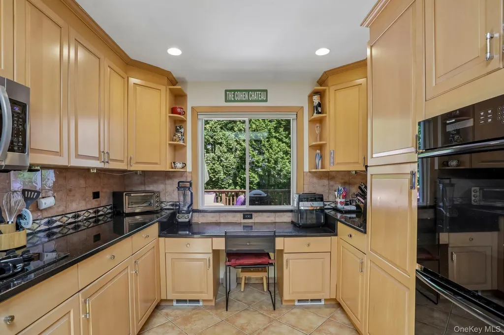 53 Shepherds Drive Scarsdale NY 10583