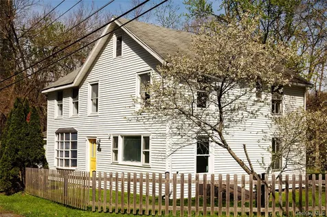 420 Rhinecliff Road Rhinebeck NY 12572
