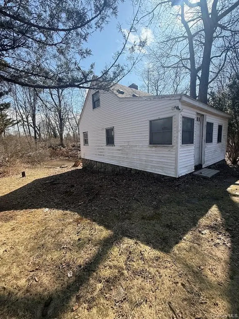 429 Rye Hill Road Monroe NY 10950