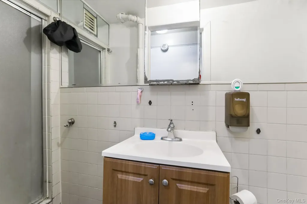 661 Jefferson Place Bronx NY 10456