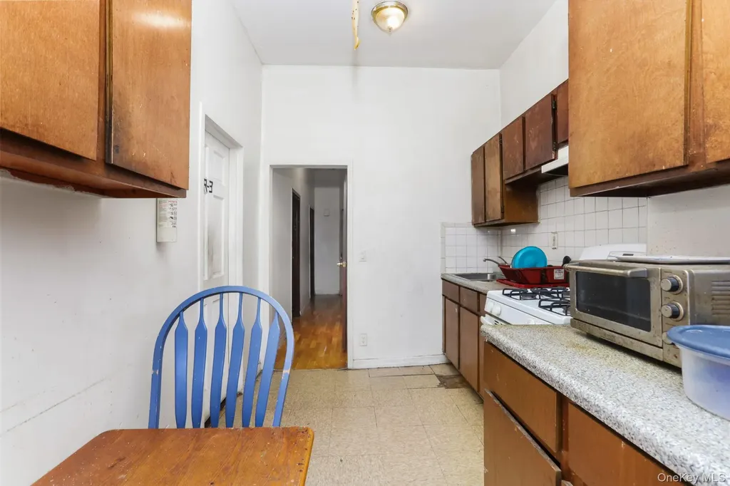 661 Jefferson Place Bronx NY 10456