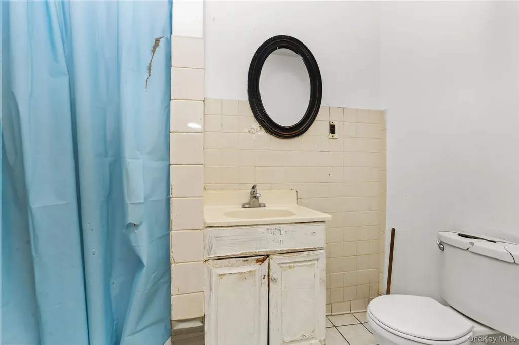 661 Jefferson Place Bronx NY 10456