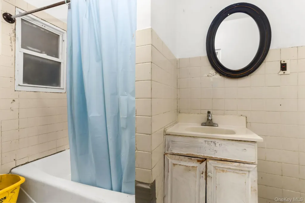 661 Jefferson Place Bronx NY 10456
