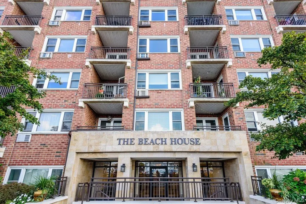 740 E Broadway Long Beach NY 11561