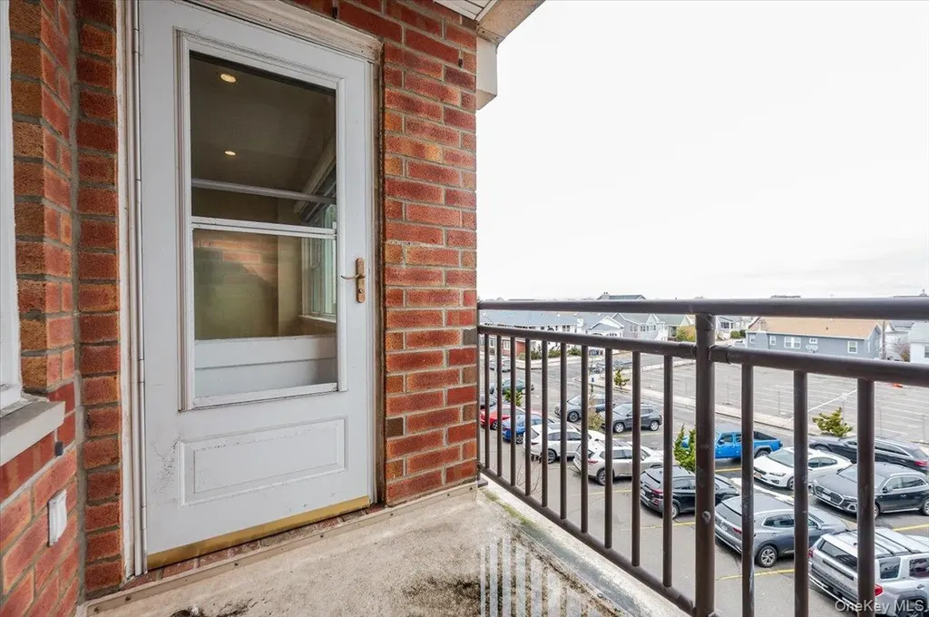 740 E Broadway Long Beach NY 11561