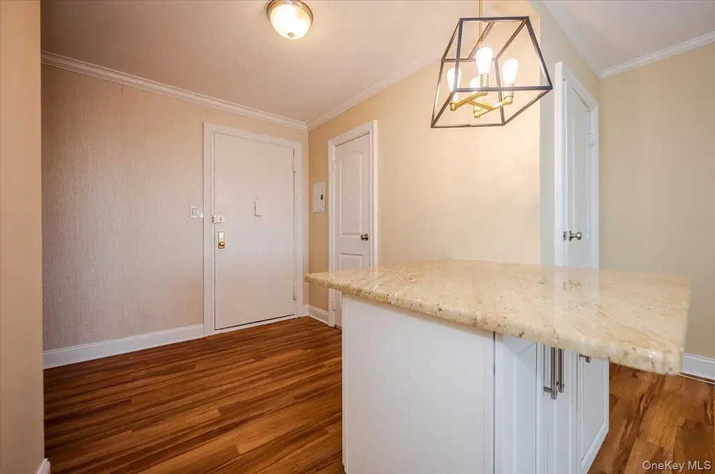 740 E Broadway Long Beach NY 11561