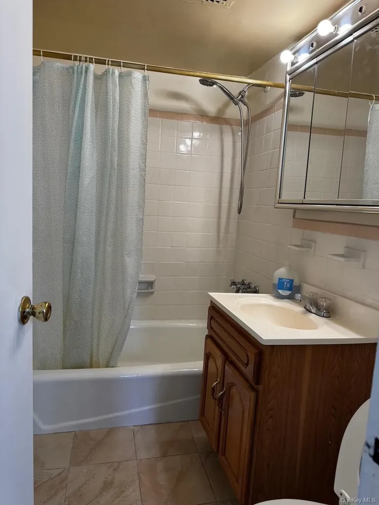 144-24 37th Avenue Flushing NY 11354