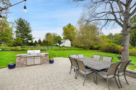15 Debbie Lane Cross River NY 10518