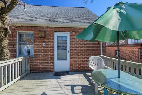 8610 250th Street Bellerose NY 11426