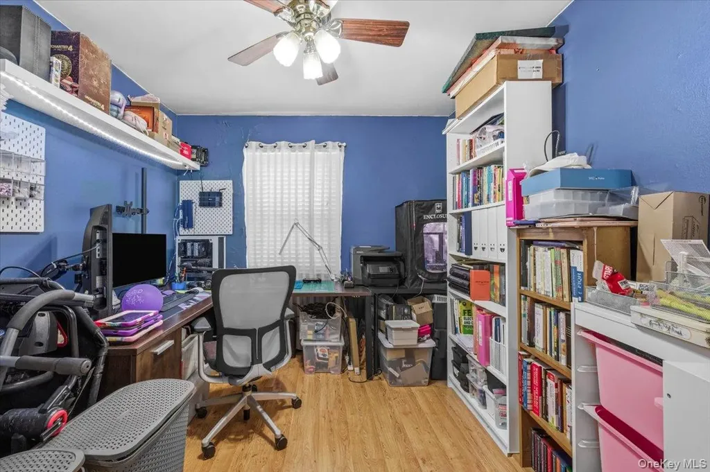 7 Constable Lane Levittown NY 11756