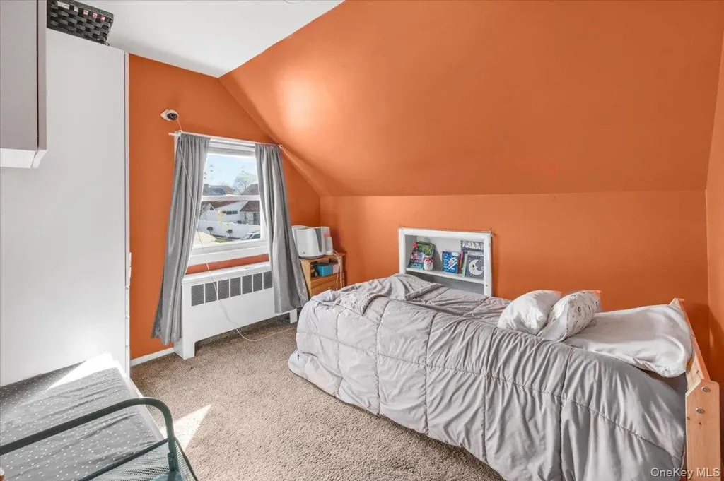 7 Constable Lane Levittown NY 11756