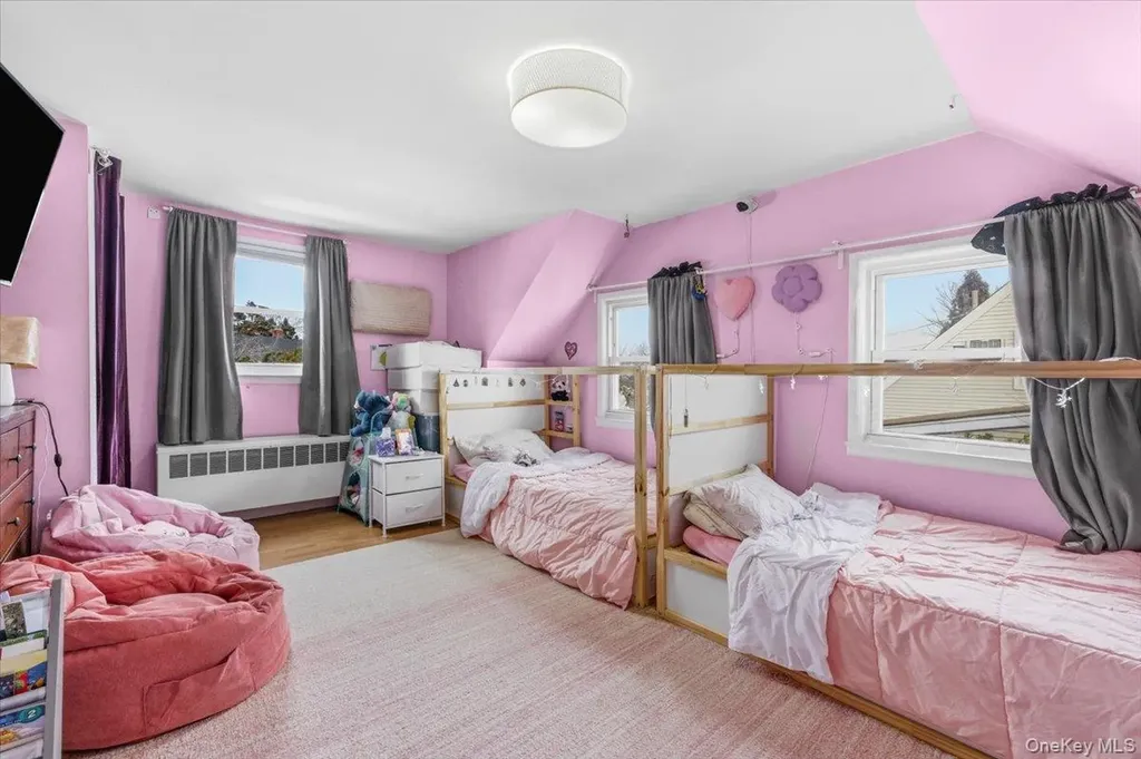 7 Constable Lane Levittown NY 11756