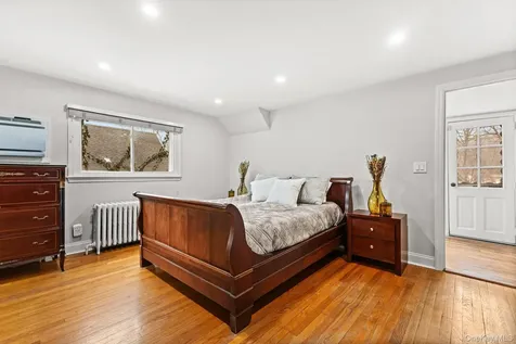 428 Chestnut Avenue Mamaroneck NY 10543