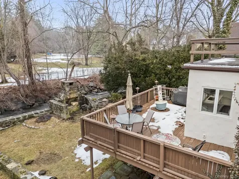 428 Chestnut Avenue Mamaroneck NY 10543