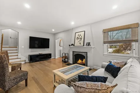 428 Chestnut Avenue Mamaroneck NY 10543