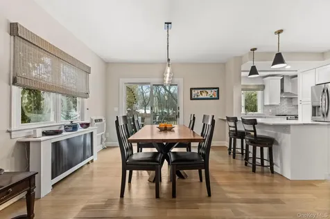 428 Chestnut Avenue Mamaroneck NY 10543