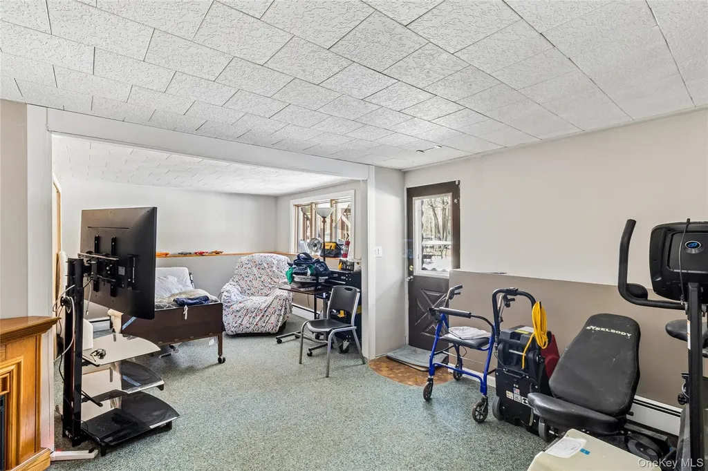 15 Walnut Street Centereach NY 11720