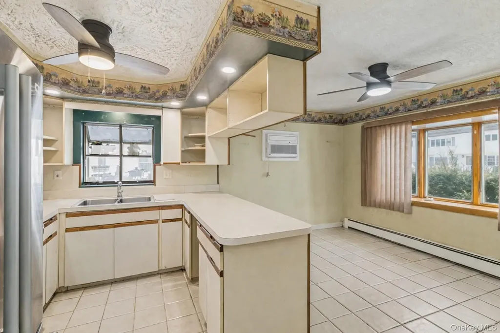 15 Walnut Street Centereach NY 11720