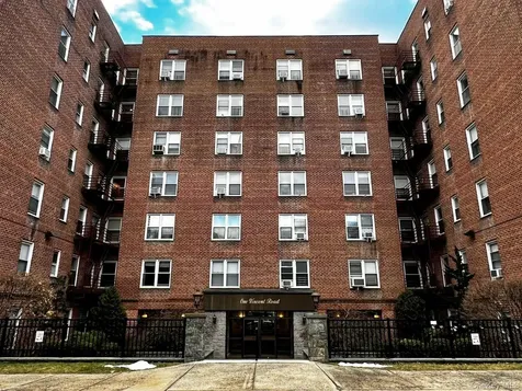 1 Vincent Bronxville NY 10708