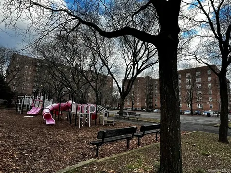 1 Vincent Bronxville NY 10708