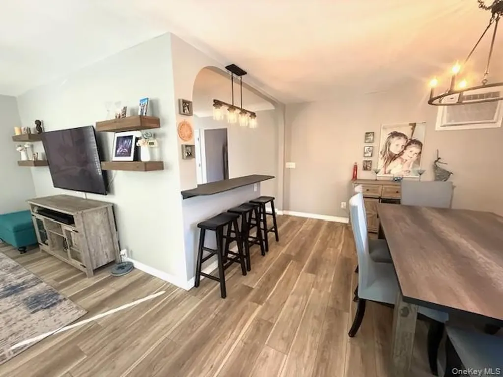 42 Wesley Avenue Beacon NY 12508