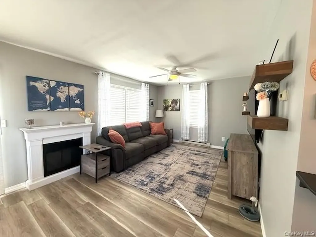 42 Wesley Avenue Beacon NY 12508