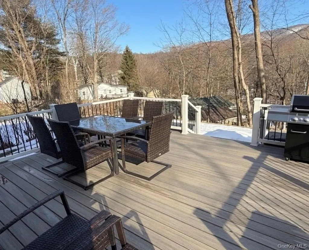 42 Wesley Avenue Beacon NY 12508
