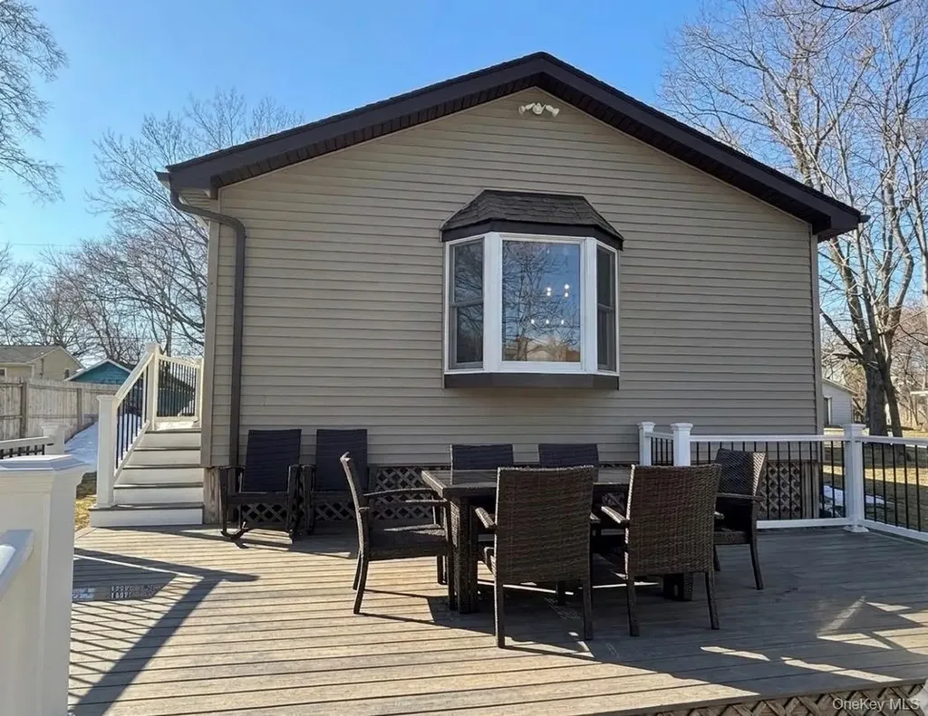 42 Wesley Avenue Beacon NY 12508