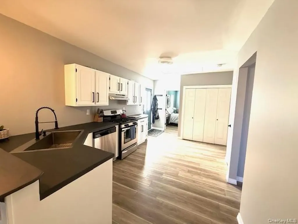 42 Wesley Avenue Beacon NY 12508