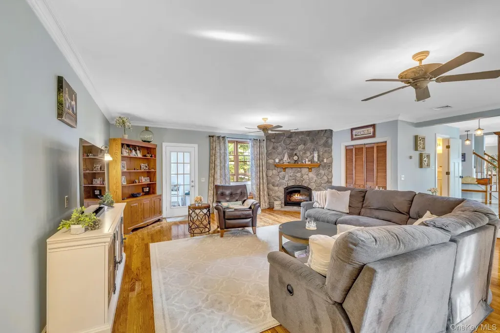 83 Little Collabar Road Montgomery NY 12549