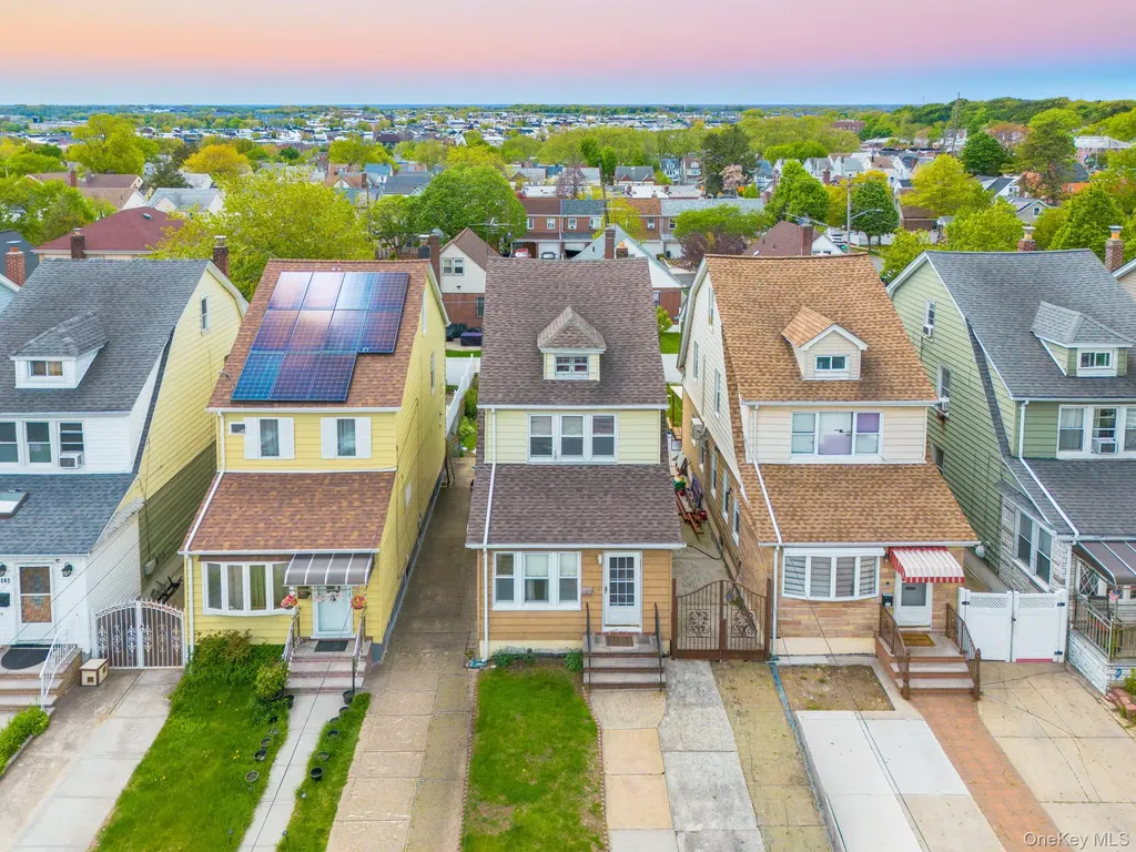 8910 218th Place Queens Village NY 11427