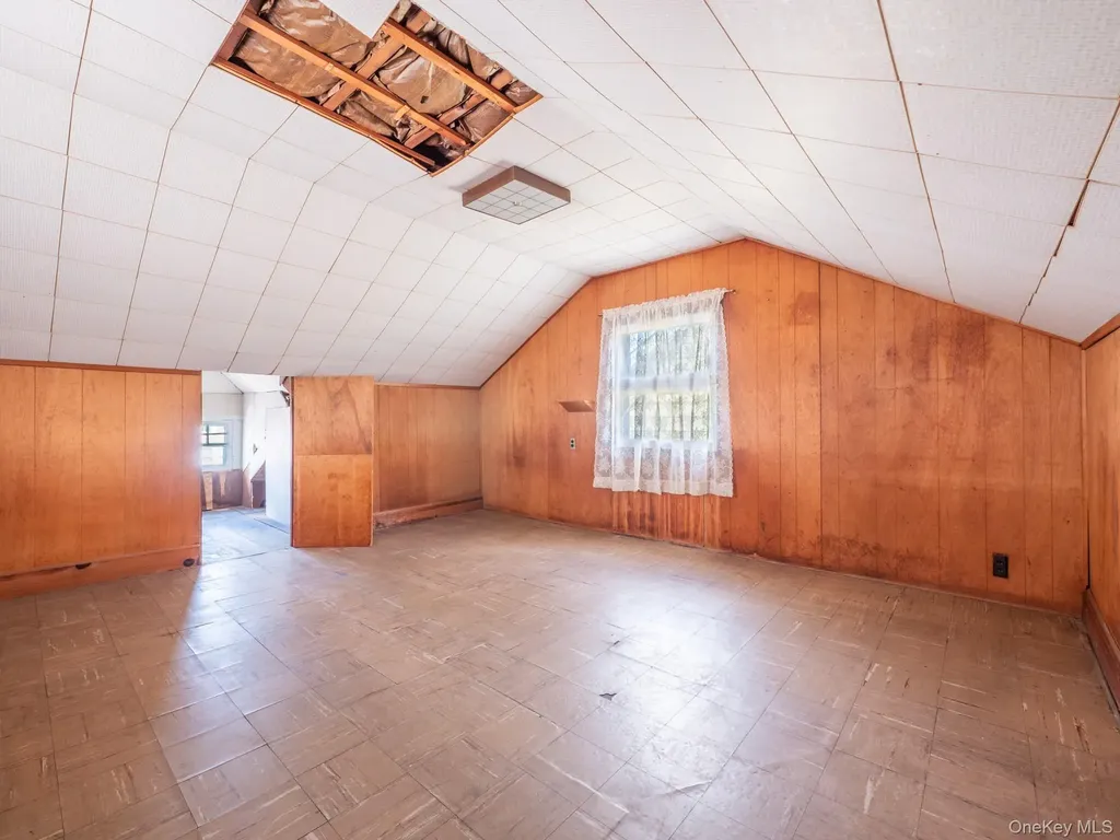 8910 218th Place Queens Village NY 11427