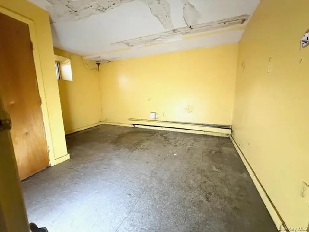 11625 Merrick Boulevard Jamaica NY 11434